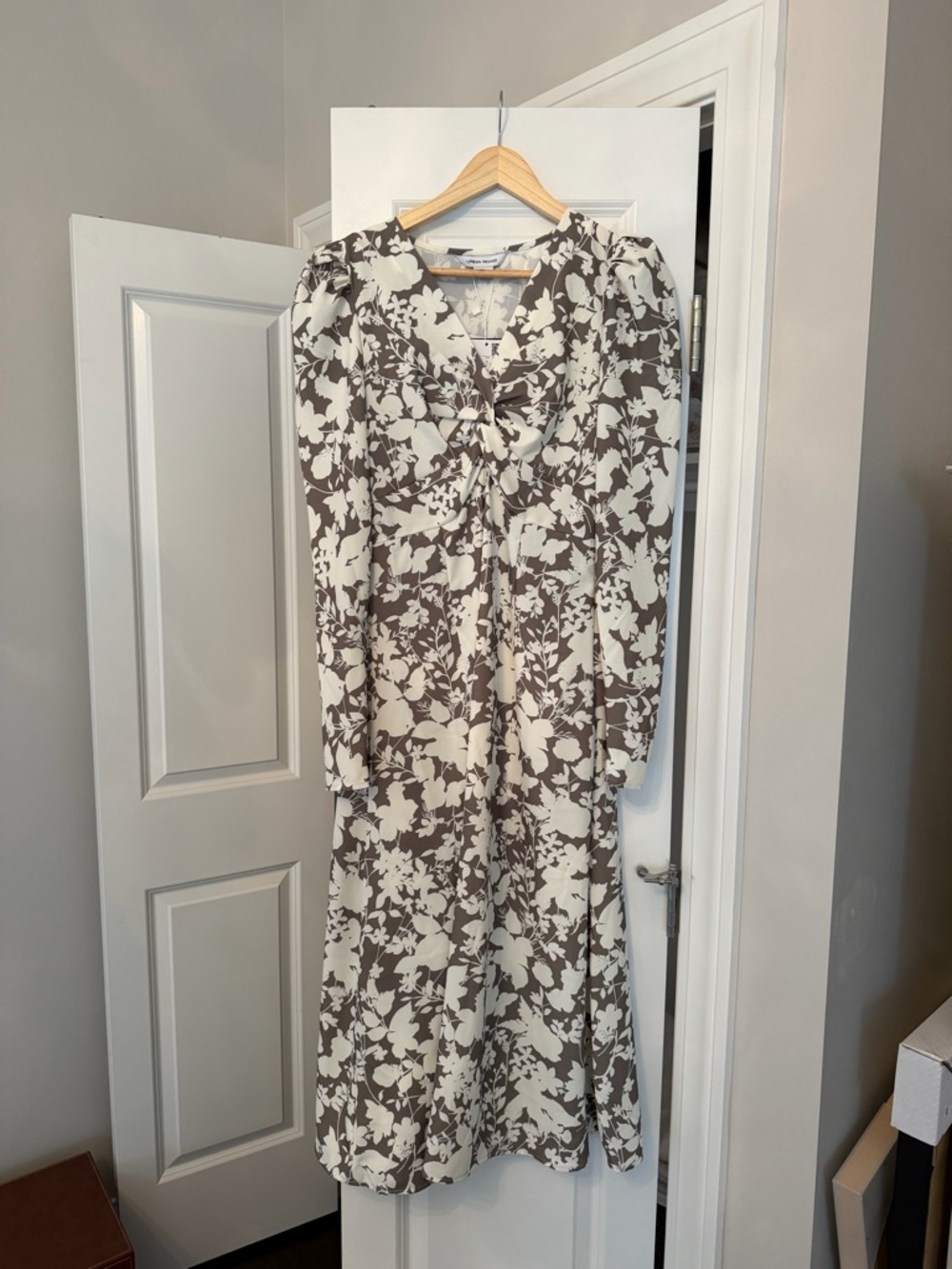 Twist-Front Floral Midi Dress in Taupe and Cream